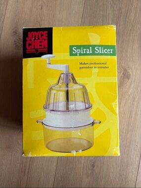 Spiral Slicer - Kitchen Vegetable Spiralizer